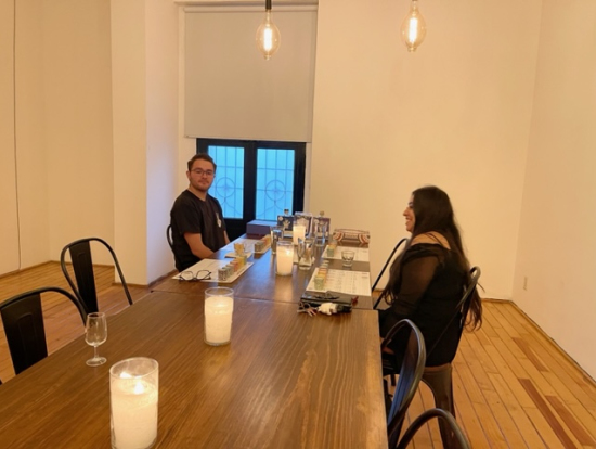 テイスティング会場の様子①