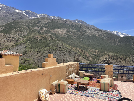 大自然の中でのランチタイム