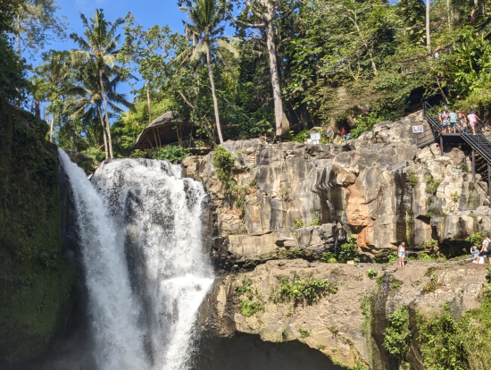トゥグヌンガンの滝