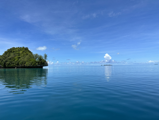 海と空の色が美しすぎる