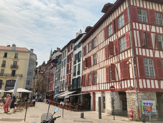 バイヨンヌの町並