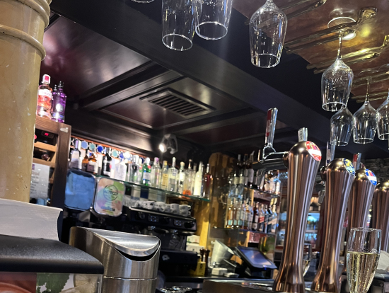 グラナダの老舗バル