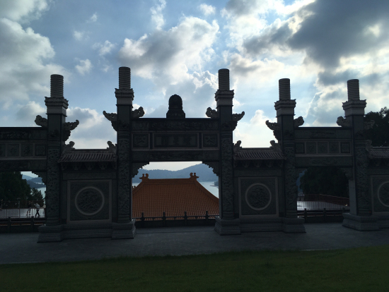 文武廟裏門から