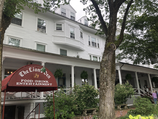 ストックブリッジのレッドライオンホテル