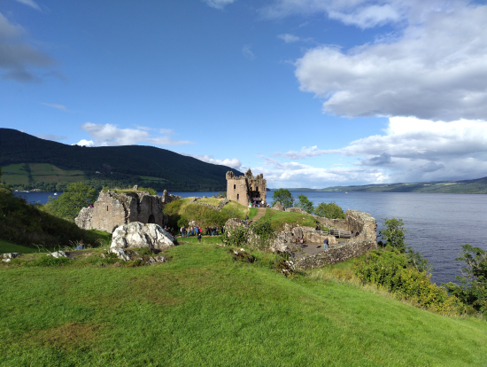 アーカート城を歩きました