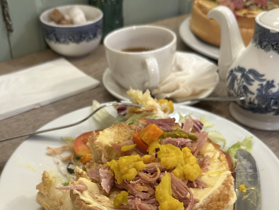 バース「Sully Lunn's」②