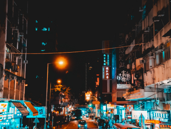 街中のツアーも目線が違うので楽しい!