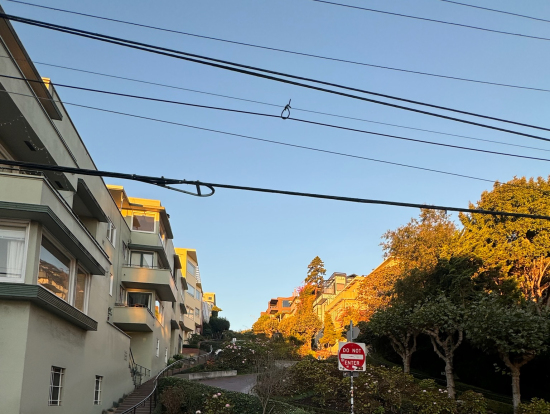 ロンバードストリート下から