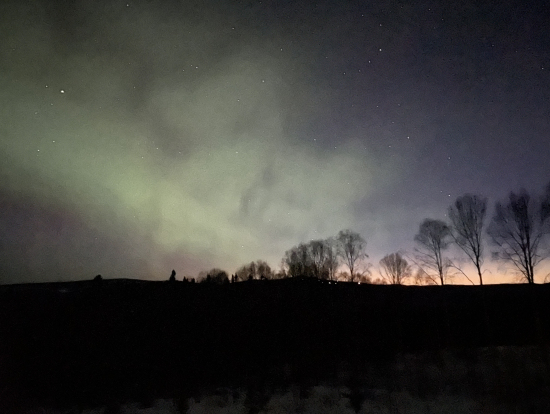 朝焼けとオーロラ