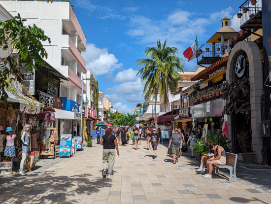 プラヤデルカルメンの雑貨屋通り