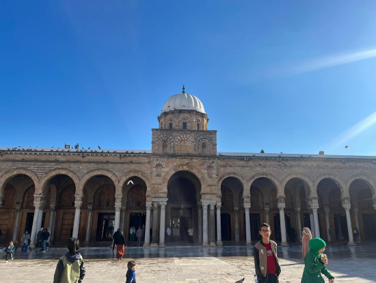 タイミング良く見学できたメディナのモスク