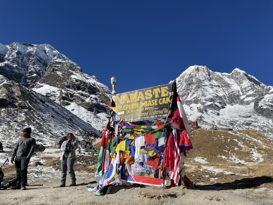 アンナプルナベースキャンプへのヘリツアー