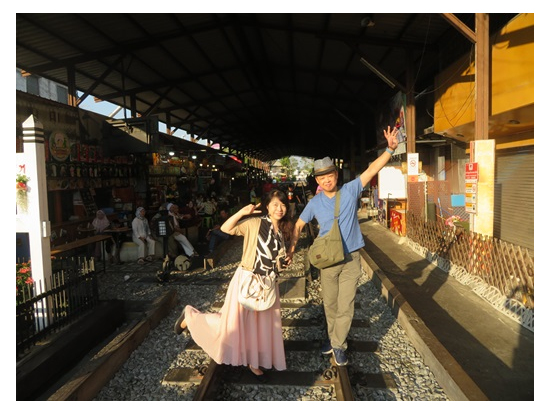 線路市場でパチリ