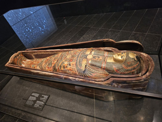 ルーヴル・アブダビ