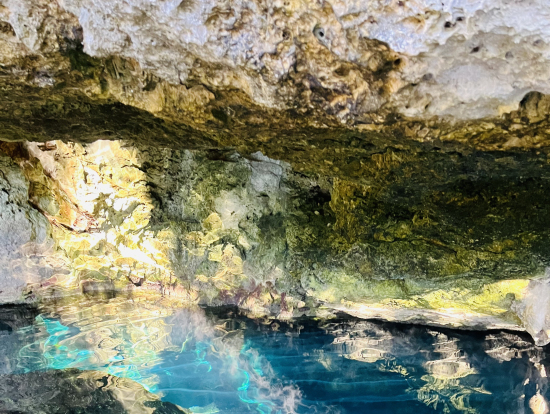 水温が思ったより温かいグランセノーテ