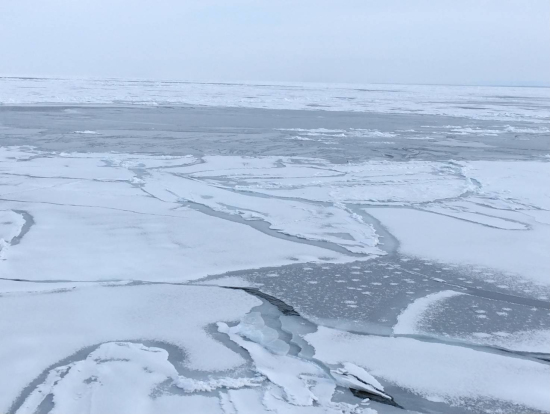 沖に出た時の流氷