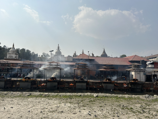 パシュパティナート 絶対に行くべき