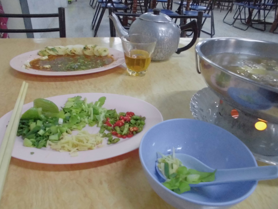 昼食もきっちり出ました