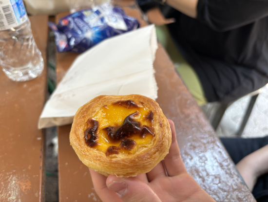 マーガレットカフェのエッグタルトが最高!