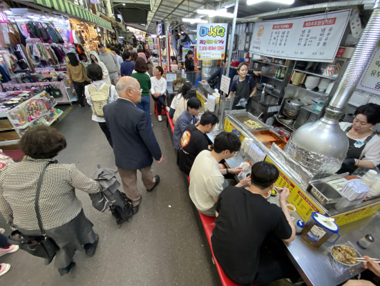 西門市場に大喜びでした。