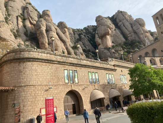 奇岩群モンセラット