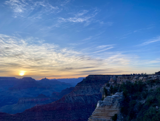 グランドキャニオンで見た朝日
