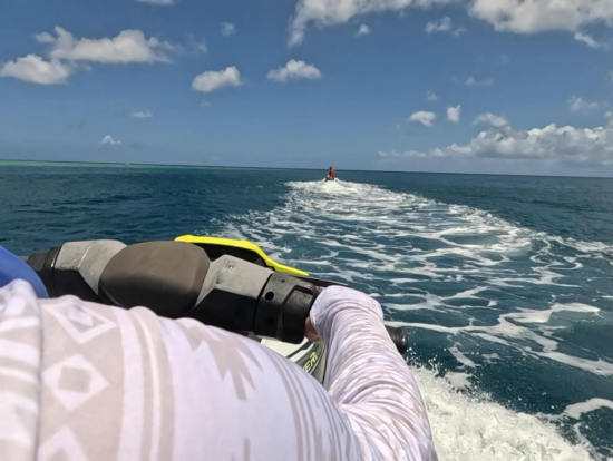 ジェットスキー