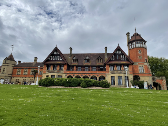 ミラマール宮殿