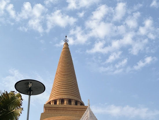 途中立ち寄った寺院