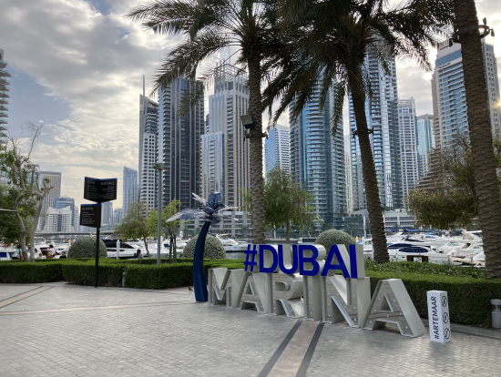 歩いているだけで気持ちいいドバイマリーナ