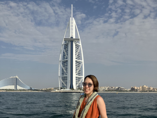 写真スポットでボートを止めて順番に撮影