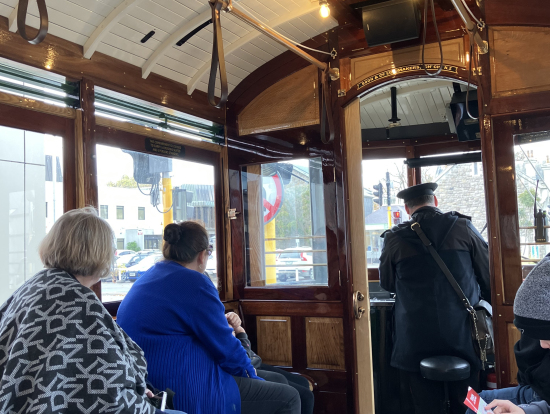 運転手さんはとても気さくで観光地を紹介してくれます。