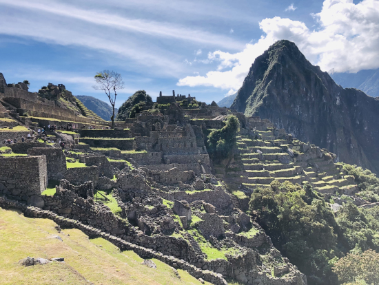 マチュピチュの段々畑とワイナピチュ