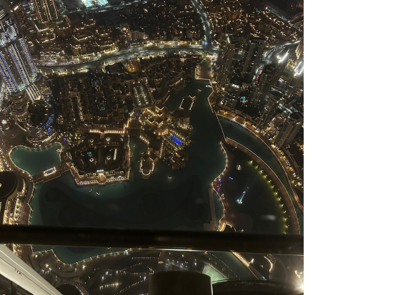 バージ・カリファ148階からの夜景