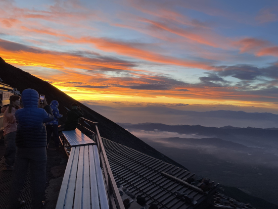山小屋からの日の出！