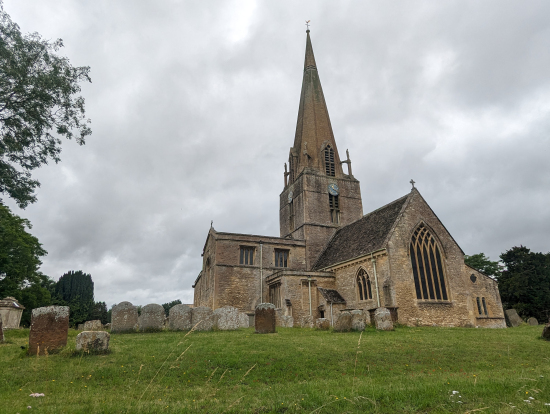 ダウントン村の教会