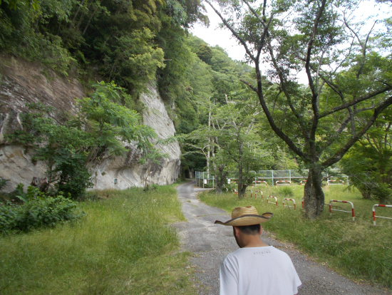 ⑨トンネルの先に控えしは!