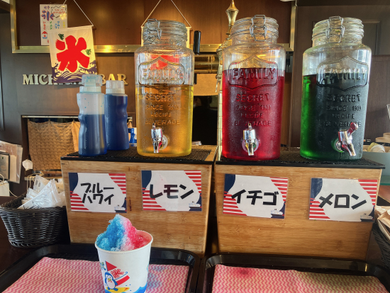 船内でシロップかけ放題のかき氷