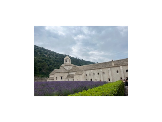 セナンク修道院