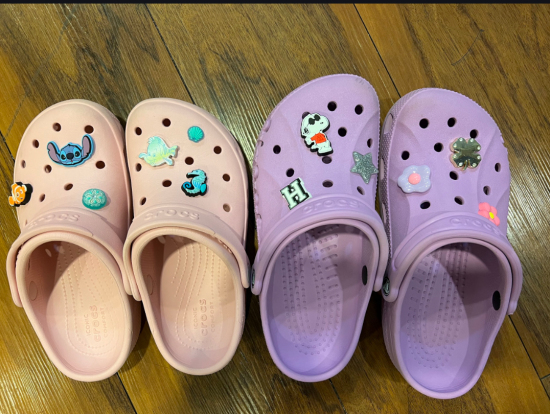 ワイケレのCrocsでチャームをたくさん買いました
