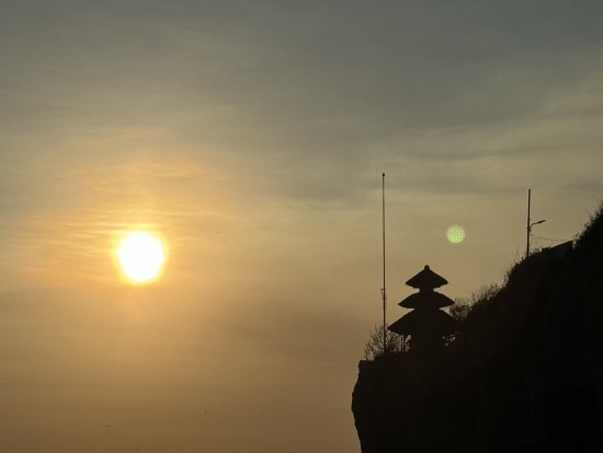 ウルワツ寺院の夕日