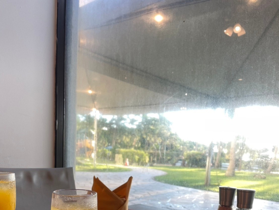 夕陽の見える席