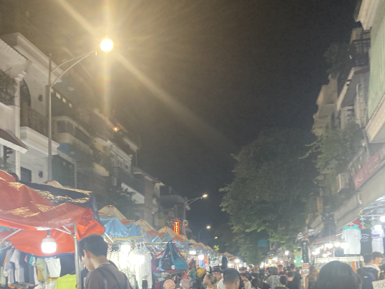 週末限定レアなナイトマーケット行けて嬉しかった!