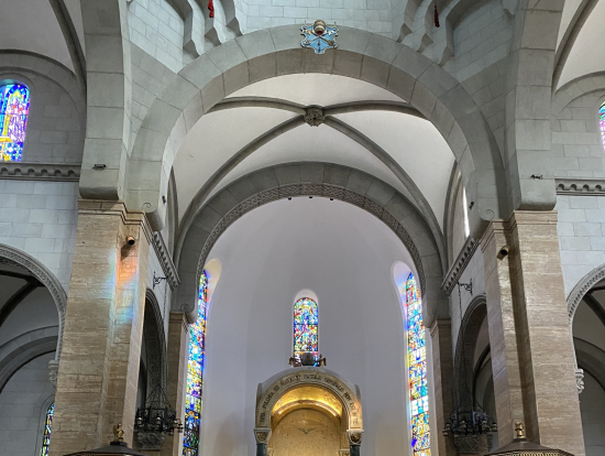 マニラ大聖堂のステンドグラス