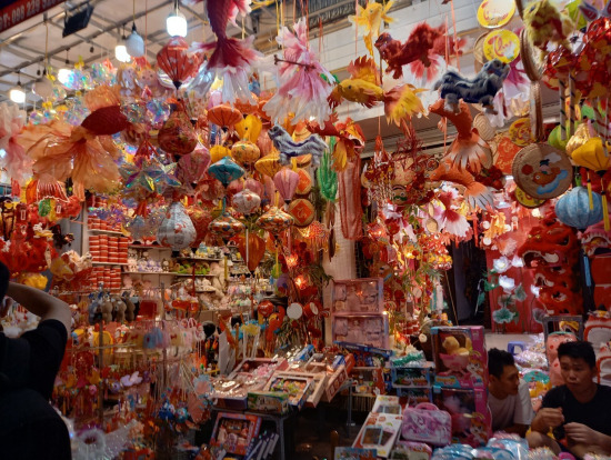 ナイトマーケット