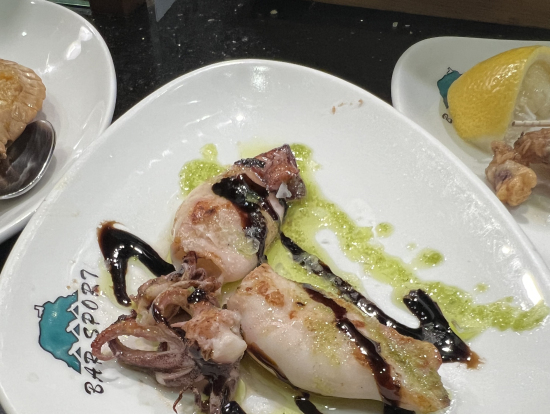 小さいヤリイカのバルサミコソース