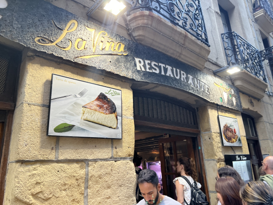 La Vina バスクチーズケーキは最高