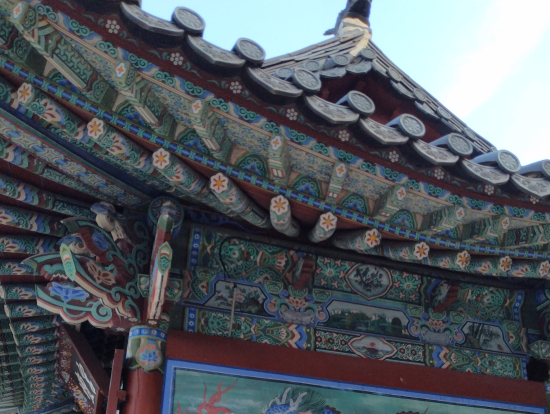 梵魚寺の美しい装飾