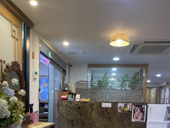 受付カウンター