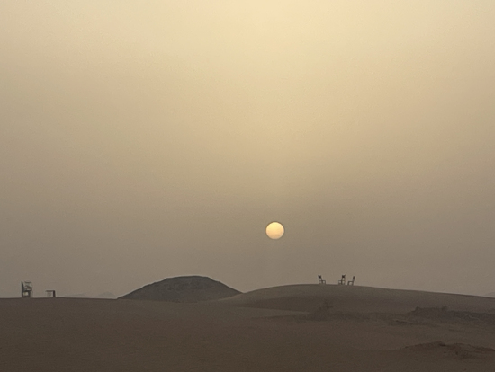サハラの朝日